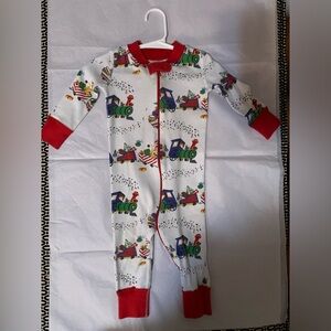 Hanna Andersson 9-18 months boys holiday, Christmas, train themed zip up pajamas